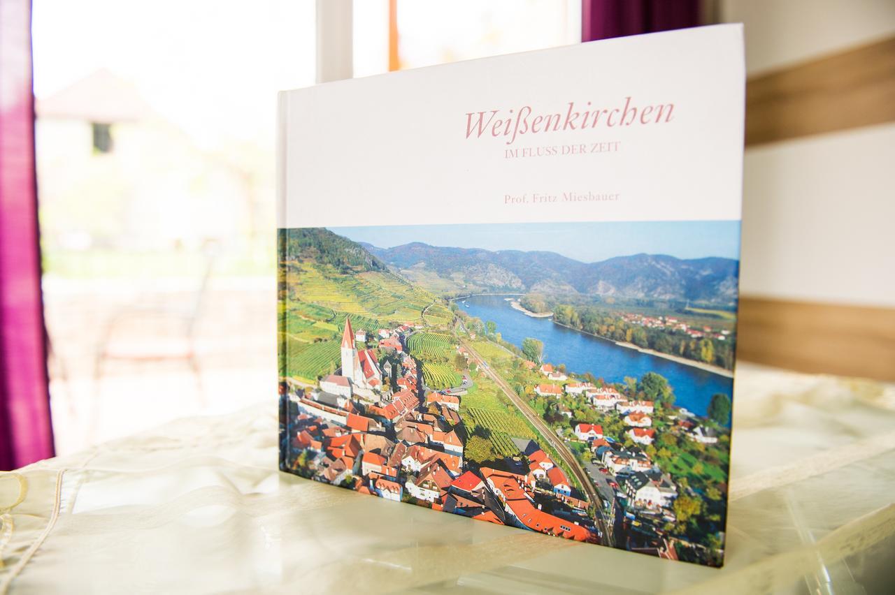 Gaestehaus Haiminger Ehemalig Schmelz Weissenkirchen in der Wachau Bagian luar foto